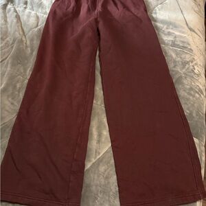 Good American Women’s Burgundy Wide-Leg Sweat Pants